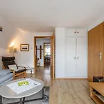 - Kiekut 11 *